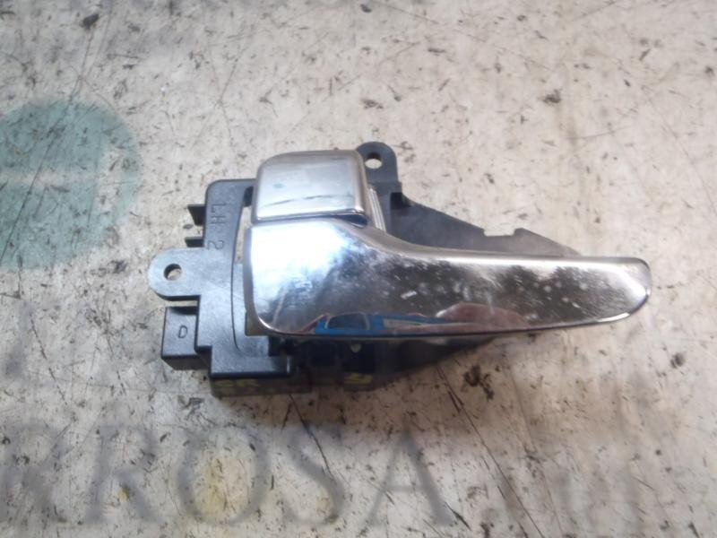 Recambio de maneta interior trasera izquierda para mitsubishi l 200 (ka0/kb0) cabina doble invite 4x4 referencia OEM IAM   