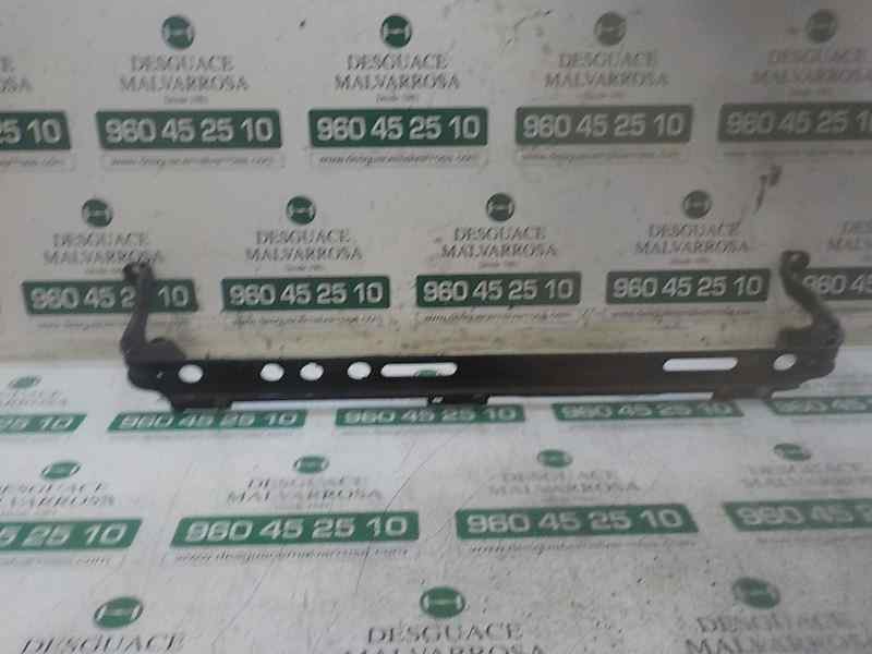 Recambio de travesaño inferior para ford focus lim. (cb4) 1.6 tdci cat referencia OEM IAM 1435962  
