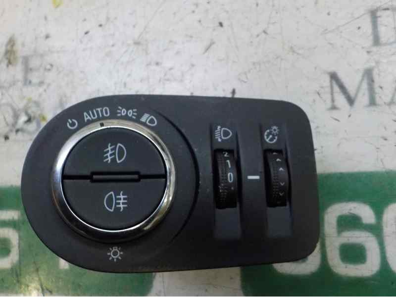 Recambio de mando luces para opel corsa e 1.4 referencia OEM IAM 13470446  