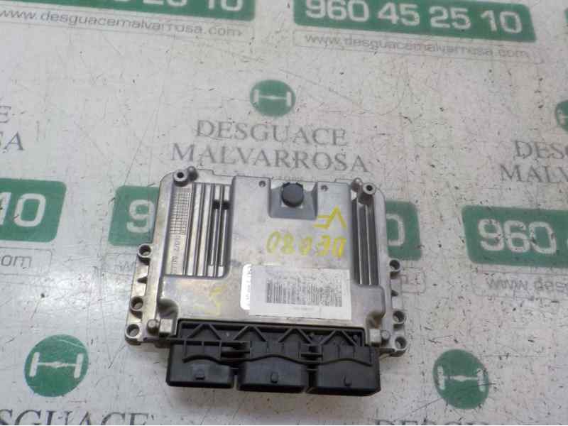 Recambio de centralita motor uce para ford fiesta (cb1) 1.6 tdci cat referencia OEM IAM 1696531  