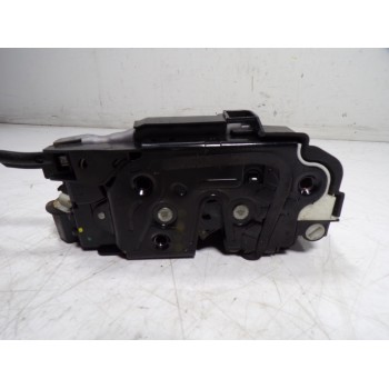 CERRADURA PUERTA TRASERA IZQUIERDA 5K4839015Q 5K4839015Q 