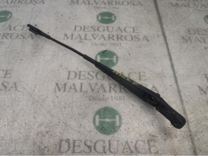 Recambio de brazo limpia delantero derecho para opel zafira b enjoy referencia OEM IAM   