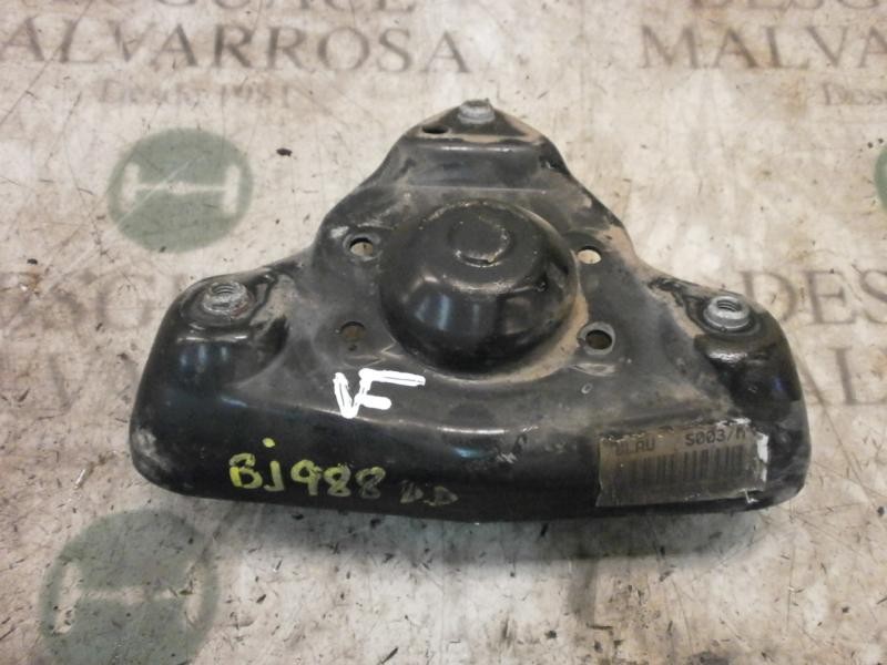 Recambio de soporte brazo suspension delantero derecho para volkswagen passat berlina (3b2) 1.9 tdi referencia OEM IAM   
