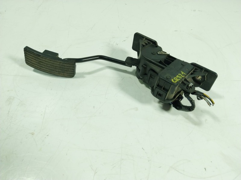 Recambio de potenciometro pedal para mitsubishi l 200 (ka0/kb0) cabina doble invite 4x4 referencia OEM IAM   