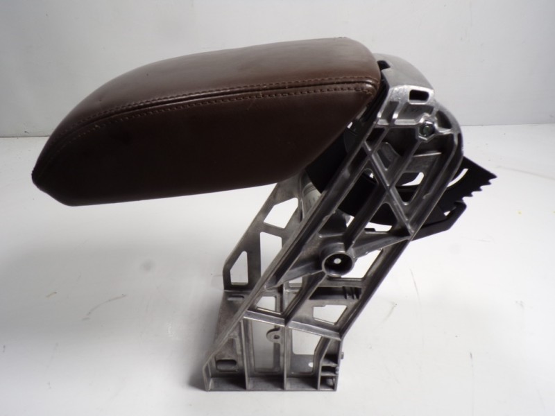 Recambio de apoyabrazos central para audi q3 (8u) 2.0 tdi referencia OEM IAM 8U0864283A6PS  