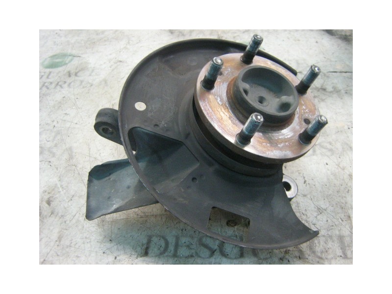 Recambio de mangueta delantera derecha para nissan vanette cargo vanette cargo caja cerrada referencia OEM IAM   