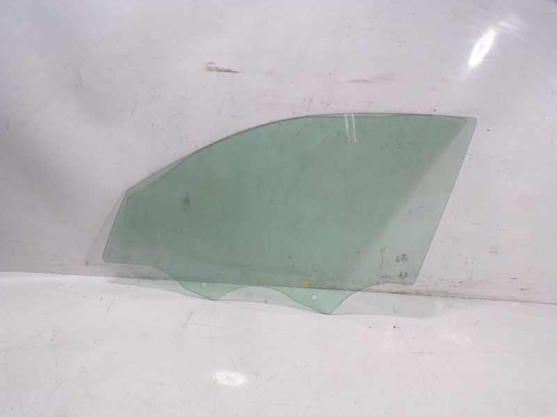 Recambio de cristal puerta delantero izquierdo para audi a1 sportback (gba) 1.0 tfsi referencia OEM IAM 82G845201  