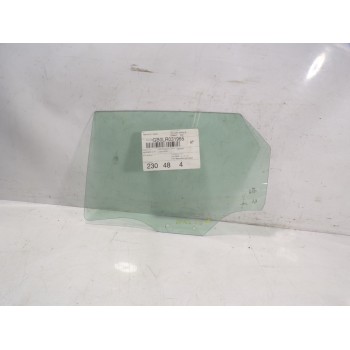 CRISTAL PUERTA TRASERO IZQUIERDO 82G845205 