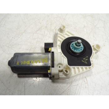 MOTOR ELEVALUNAS DELANTERO IZQUIERDO 4K0959801 5Q4959801B 