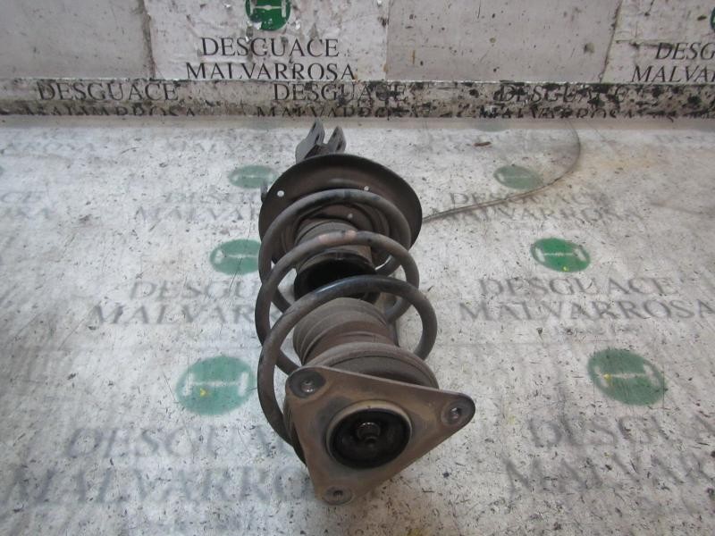 Recambio de amortiguador delantero derecho para renault clio grandtour authentique referencia OEM IAM 543022134R  