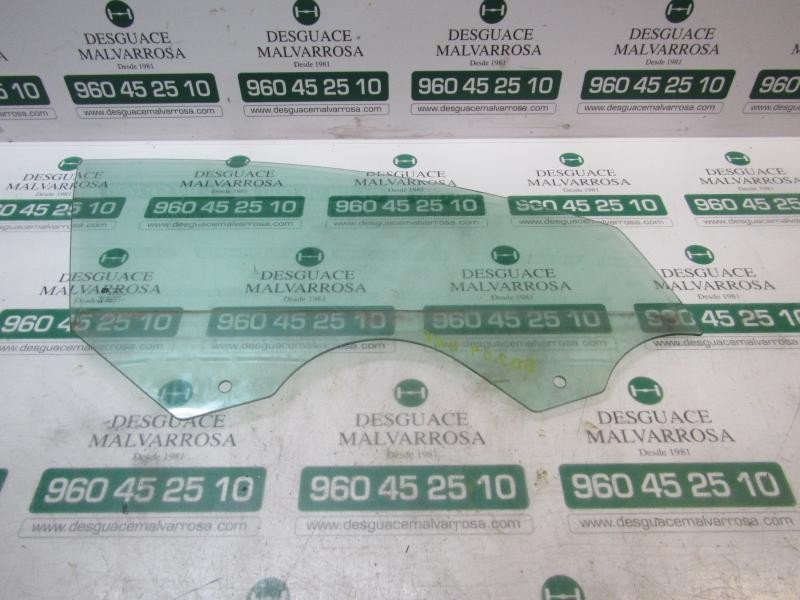 Recambio de cristal puerta delantero derecho para opel insignia berlina edition referencia OEM IAM 13227827  