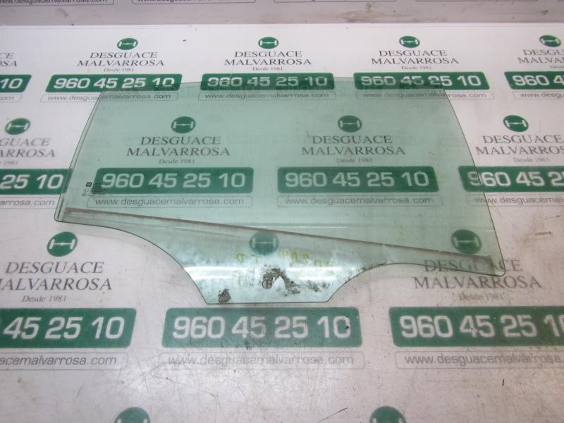 Recambio de cristal puerta trasero derecho para opel insignia berlina edition referencia OEM IAM 13311983  