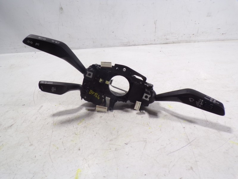 Recambio de mando intermitentes para audi a1 sportback (gba) 1.0 tfsi referencia OEM IAM 82A953521DL 82A953521DJ 