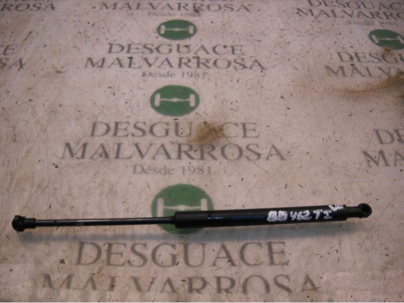 Recambio de amortiguadores maletero / porton para renault twingo dynamique referencia OEM IAM   