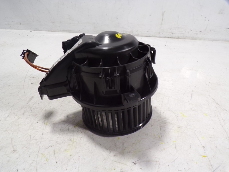 Recambio de motor calefaccion para audi a1 sportback (gba) 1.0 tfsi referencia OEM IAM 2Q2820021A 2Q2820021A 