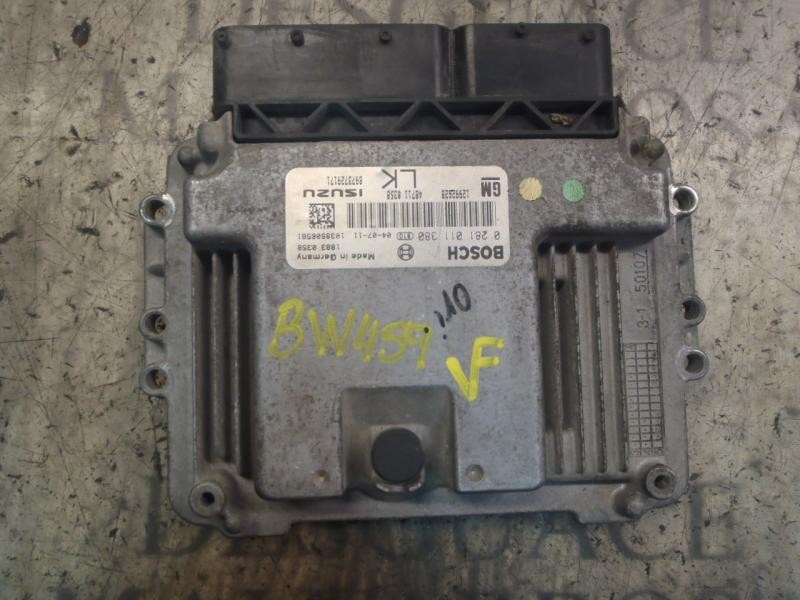 Recambio de centralita motor uce para opel astra h berlina cosmo referencia OEM IAM   