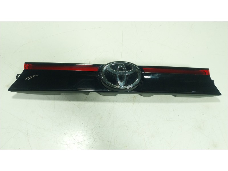 Recambio de maneta porton para toyota yaris cross (mxp_) 1.5 hybrid (mxpj10) referencia OEM IAM  768010D760 