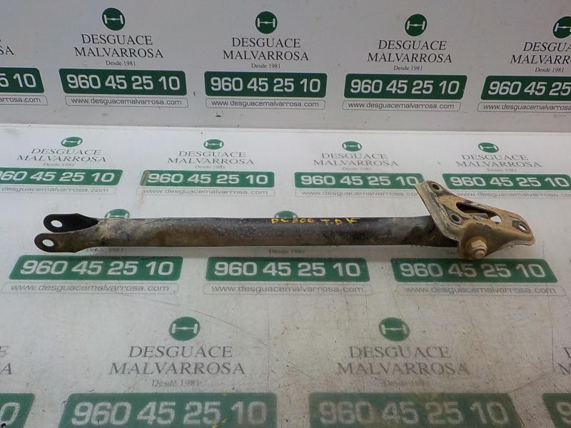 Recambio de tirante trasero derecho para land rover freelander (lr2) 2.2 td4 cat referencia OEM IAM LR001175  