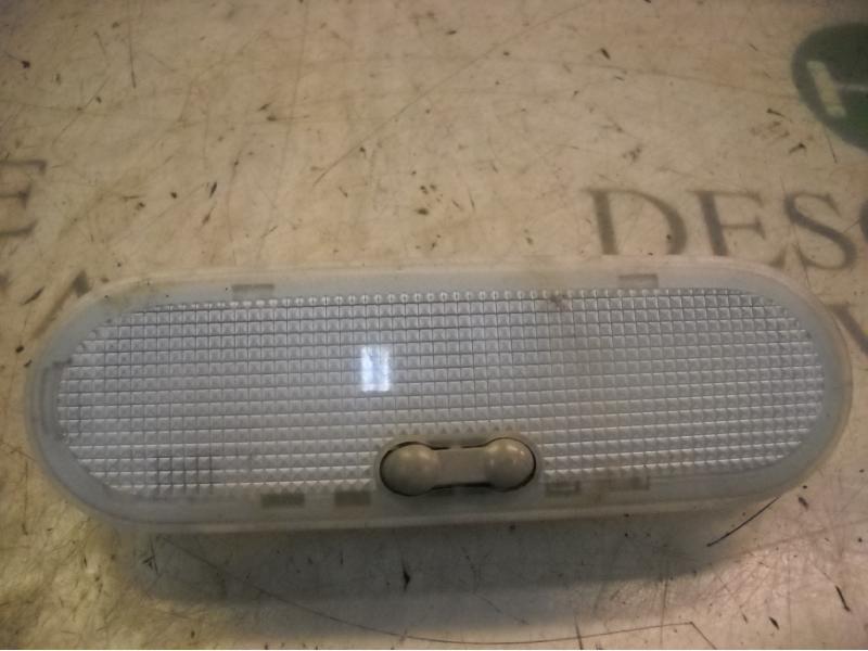 Recambio de piloto interior para renault twingo dynamique referencia OEM IAM   