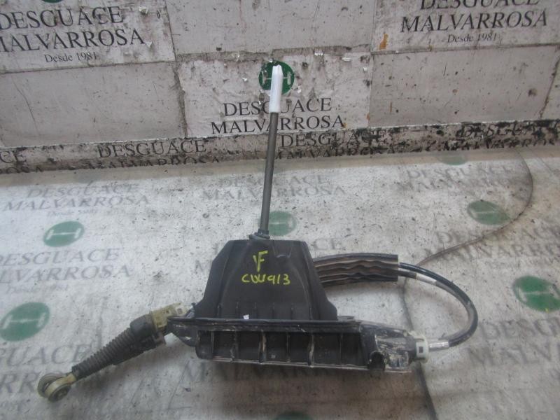 Recambio de palanca cambio para renault clio grandtour authentique referencia OEM IAM 8200755871  