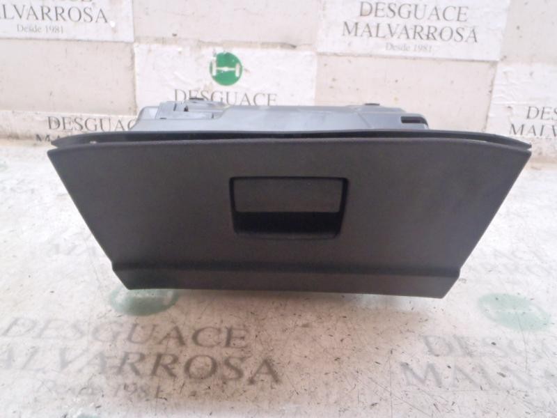 Recambio de guantera para ford mondeo ber. (ca2) trend referencia OEM IAM 1699197  