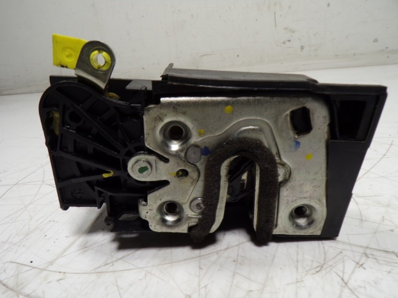 Recambio de cerradura puerta trasera izquierda para dacia duster ii comfort referencia OEM IAM 825034872R 825034872R 