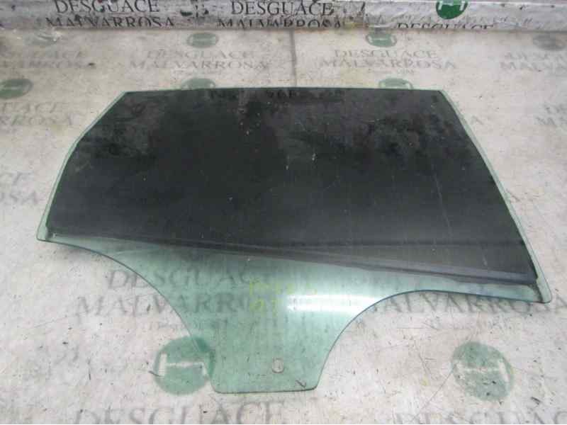 Recambio de cristal puerta trasero derecho para ford c-max 1.6 tdci cat referencia OEM IAM   