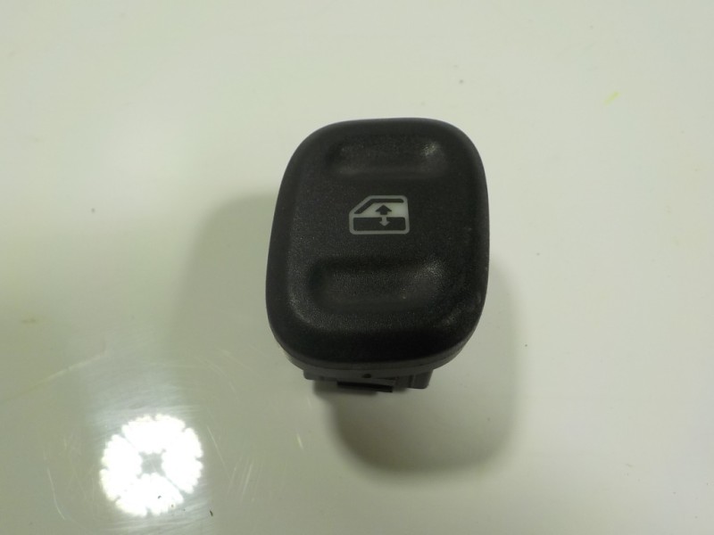 Recambio de mando elevalunas delantero derecho para fiat panda (319) 1.2 cat referencia OEM IAM 735536760 735536760 