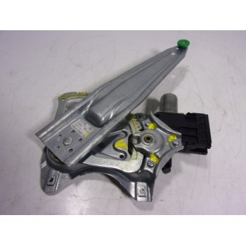 ELEVALUNAS TRASERO IZQUIERDO 698040K120 698400K200A 857100K270