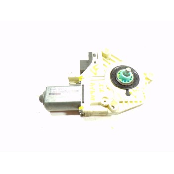 MOTOR ELEVALUNAS TRASERO IZQUIERDO 4F0959801F 4F0959801C 997007200