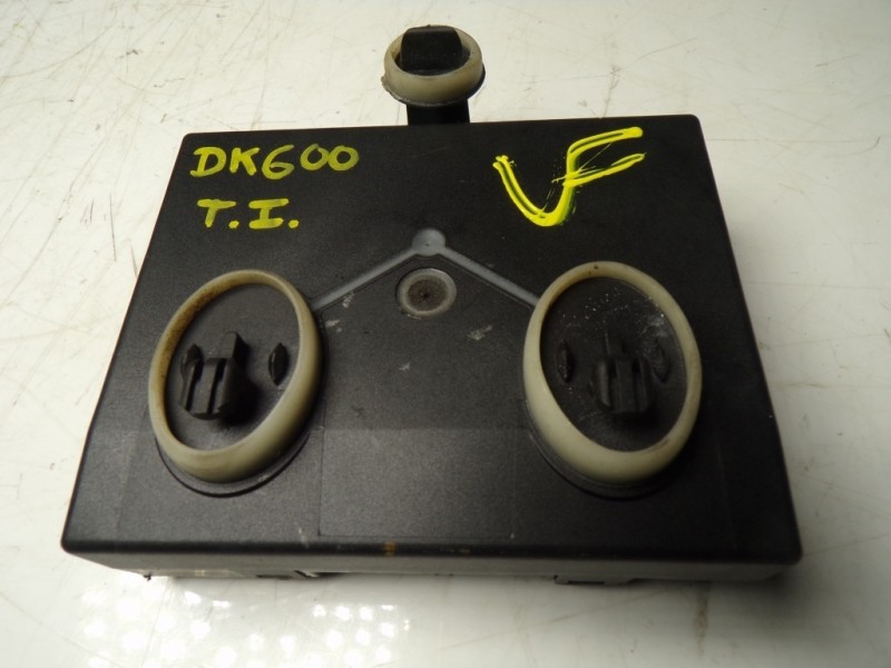 Recambio de centralita cierre para audi a4 ber. (b8) 2.0 16v tdi referencia OEM IAM 8T0959795Q 8T0959795Q 