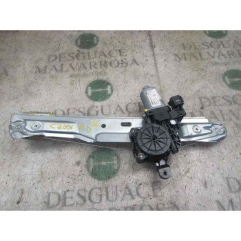 ELEVALUNAS TRASERO DERECHO 