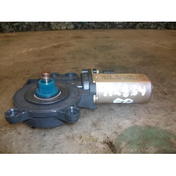 MOTOR ELEVALUNAS DELANTERO DERECHO 