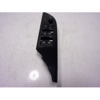 MANDO ELEVALUNAS DELANTERO IZQUIERDO 840400K022 515769TH4 