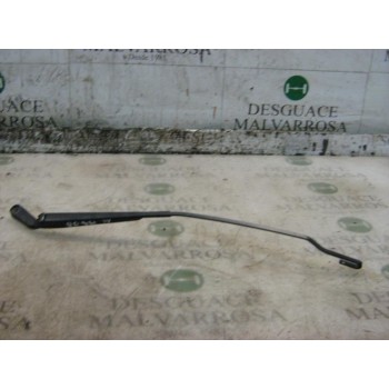 BRAZO LIMPIA DELANTERO DERECHO 