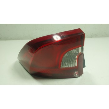 PILOTO TRASERO IZQUIERDO 31395930 30796267 