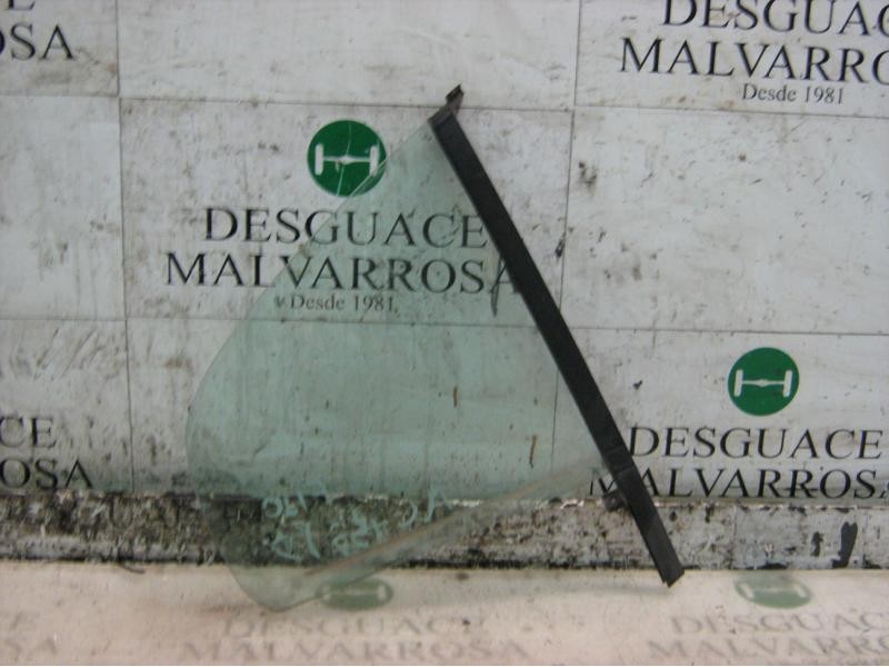 Recambio de cristal puerta trasero derecho para skoda octavia berlina (1u2) classic referencia OEM IAM   