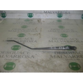 BRAZO LIMPIA DELANTERO DERECHO 