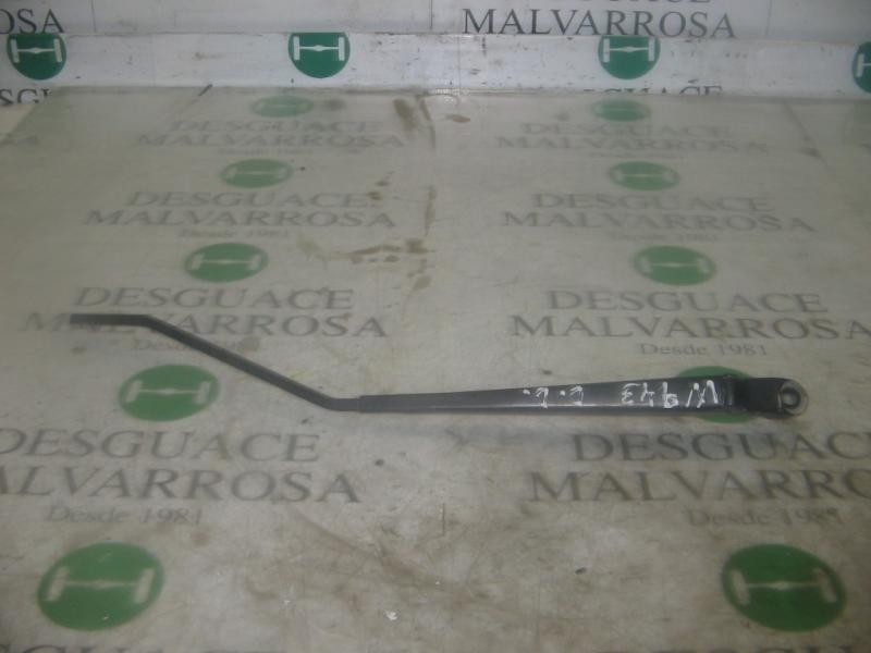 Recambio de brazo limpia delantero derecho para peugeot 306 berlina 3/5 puertas (s1) 1.4 referencia OEM IAM   