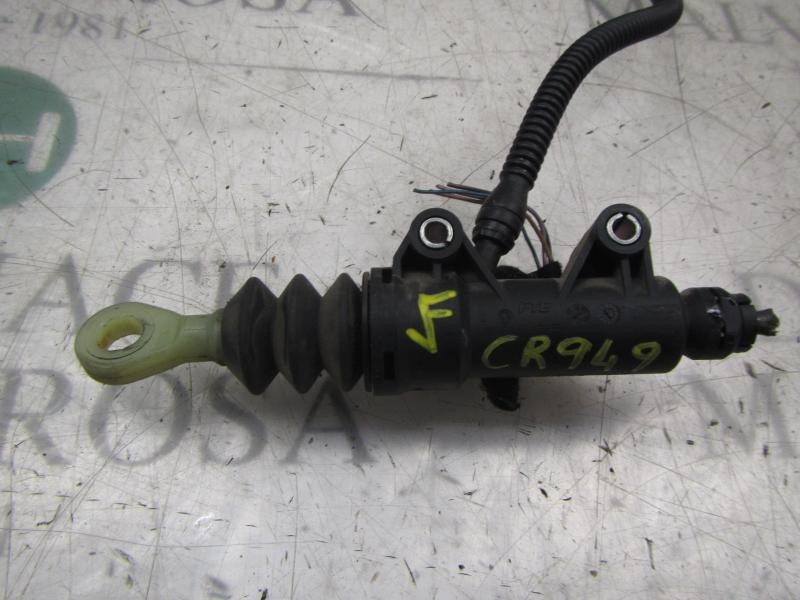 Recambio de bomba embrague para mini mini (r56) cooper d referencia OEM IAM 21526774078  