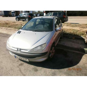 PEUGEOT 206 BERLINA