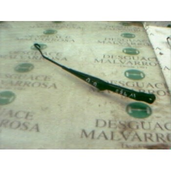 BRAZO LIMPIA DELANTERO DERECHO 