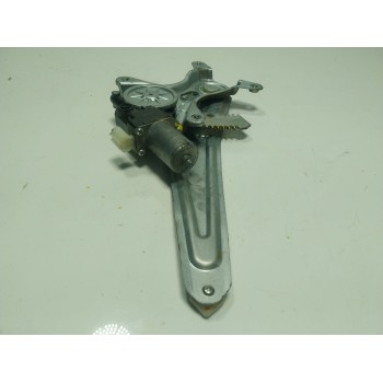 ELEVALUNAS TRASERO DERECHO 8353061M00 