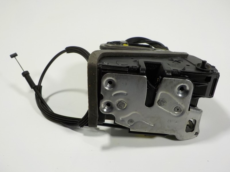 Recambio de cerradura puerta trasera izquierda para opel astra k lim. 5türig 1.2 16v turbo referencia OEM IAM  915C303907318S 