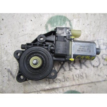 MOTOR ELEVALUNAS DELANTERO DERECHO 67622755854 2753722 0130822375