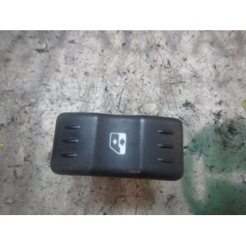 MANDO ELEVALUNAS DELANTERO DERECHO 6001546816 