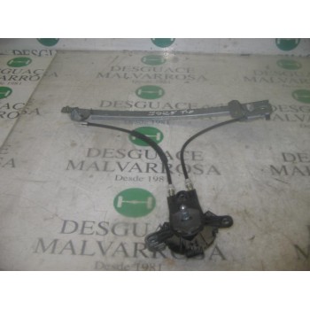 ELEVALUNAS TRASERO DERECHO 