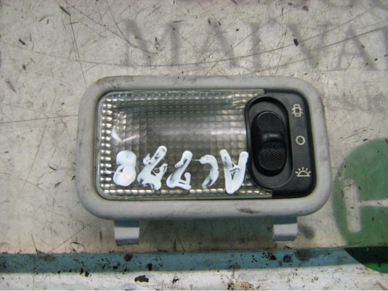 Recambio de piloto interior para citroën xsara coupe 1.6i 16v vts referencia OEM IAM   