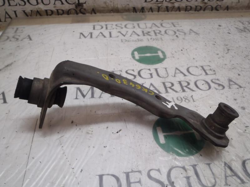 Recambio de brazo suspension superior delantero derecho para renault megane ii berlina 5p confort dynamique referencia OEM IAM  