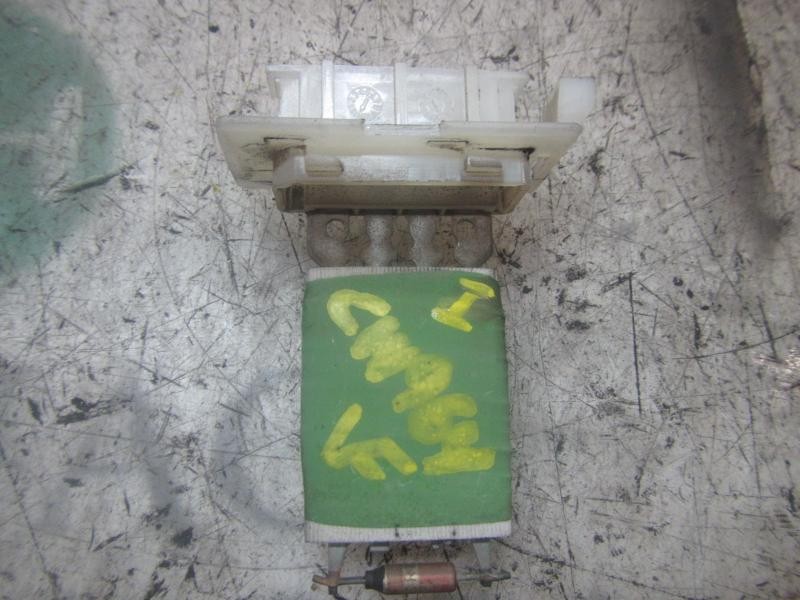 Recambio de resistencia calefaccion para dacia logan laureate referencia OEM IAM 6001551674  